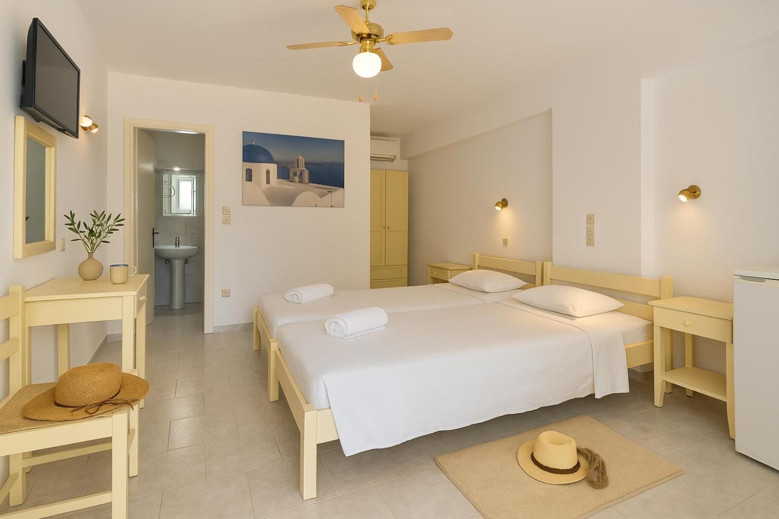 Beachfront Bocamviglies Rooms - Naoussa Bespoke View Dış mekan fotoğraf